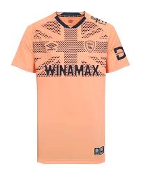 לה האבר חוץ 25\26